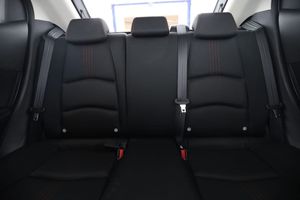 Mazda 2 bild 16