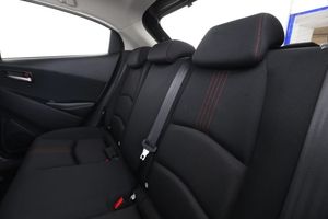 Mazda 2 bild 15
