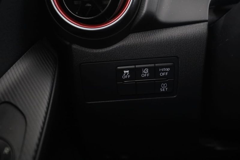 Mazda 2 bild 33