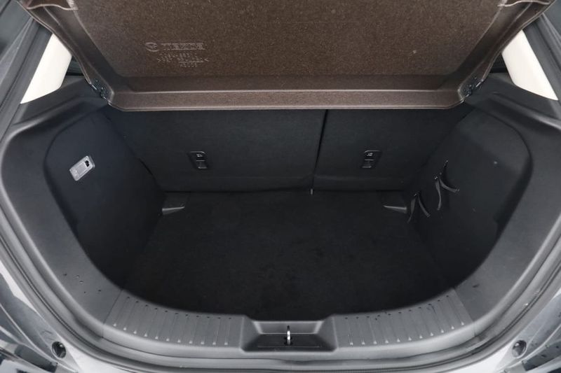Mazda 2 bild 18