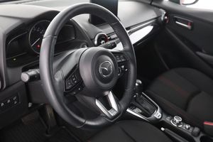 Mazda 2 bild 12