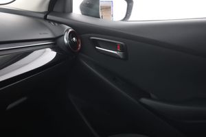 Mazda 2 bild 30