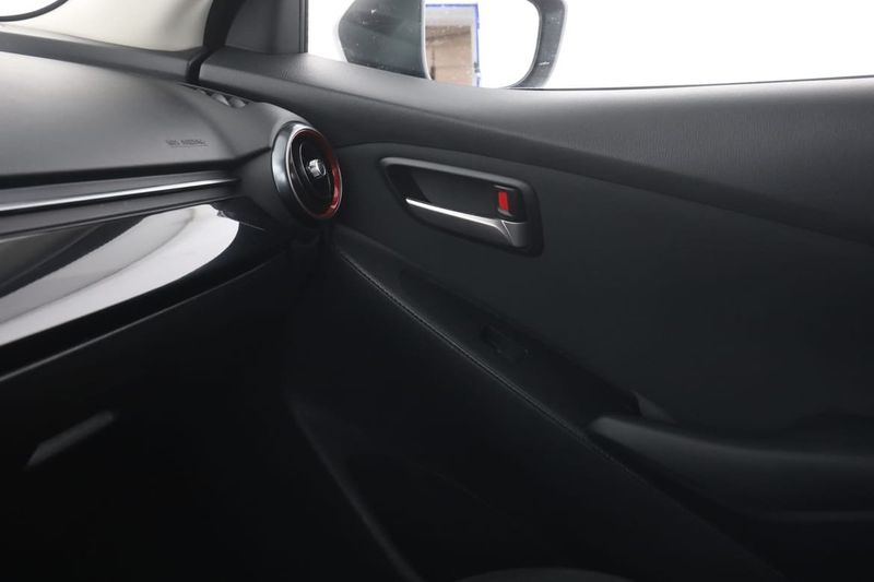 Mazda 2 bild 30