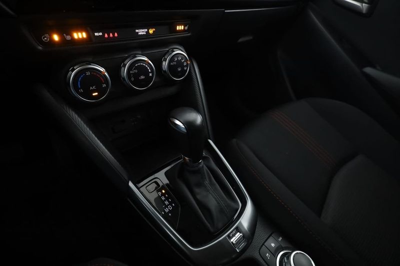 Mazda 2 bild 23
