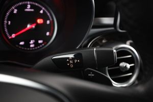 Mercedes GLC220 bild 31