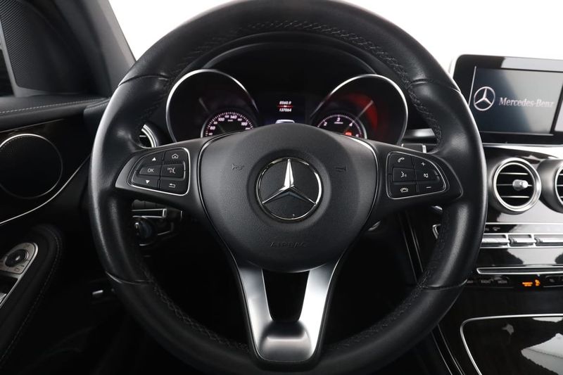 Mercedes GLC220 bild 19