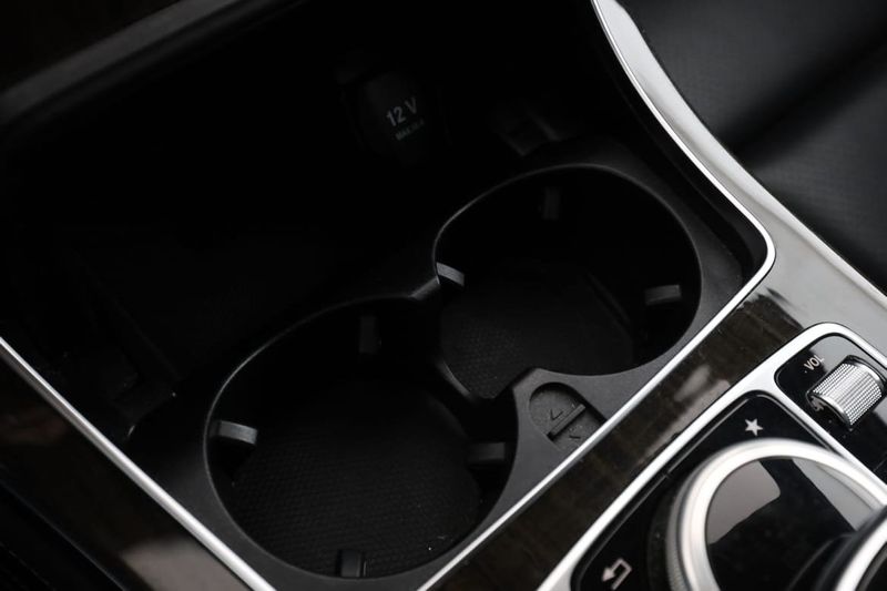 Mercedes GLC220 bild 25