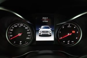 Mercedes GLC220 bild 20