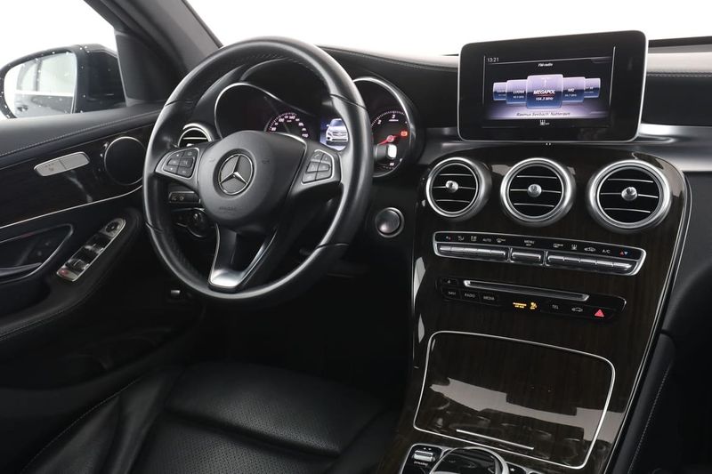 Mercedes GLC220 bild 14