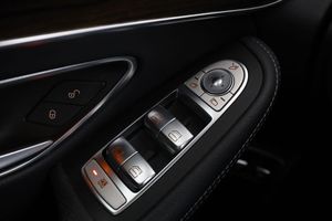 Mercedes GLC220 bild 35