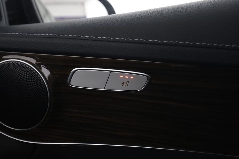 Mercedes GLC220 bild 29