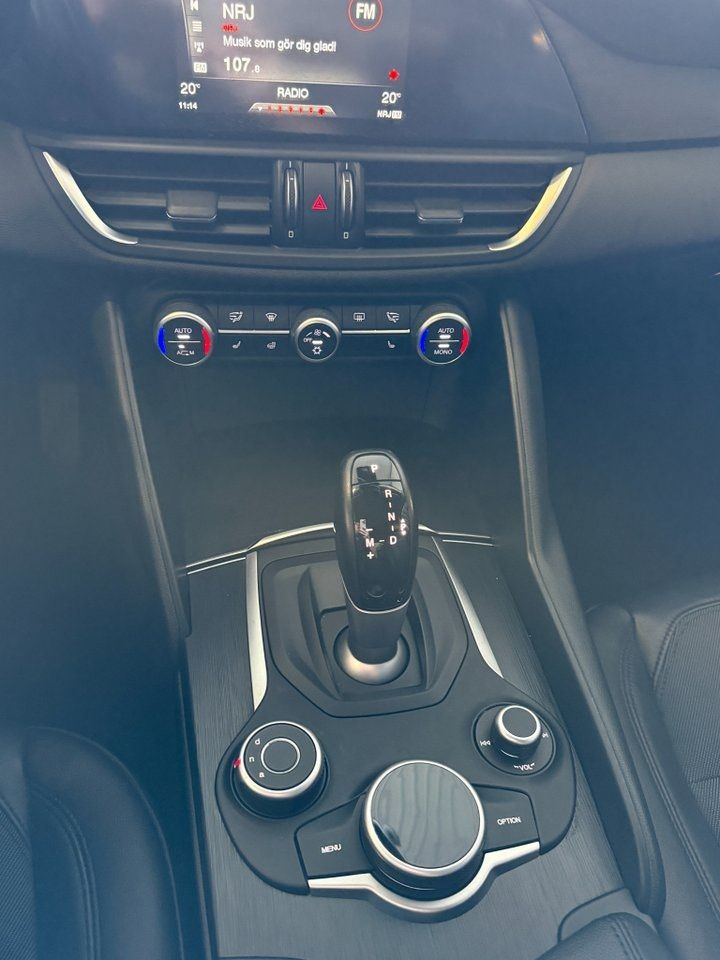 Alfa Romeo Giulia bild 11
