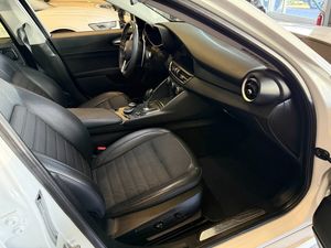 Alfa Romeo Giulia bild 9
