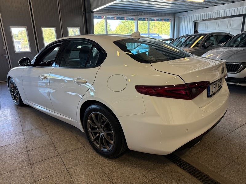 Alfa Romeo Giulia bild 3