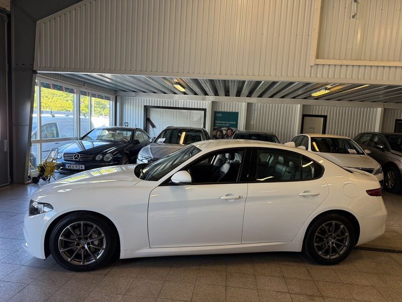 Alfa Romeo Giulia bild 2