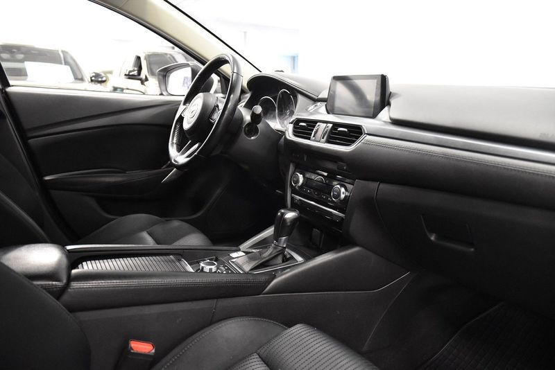 Mazda 6 bild 9