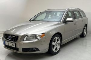 Volvo V70 bild 1