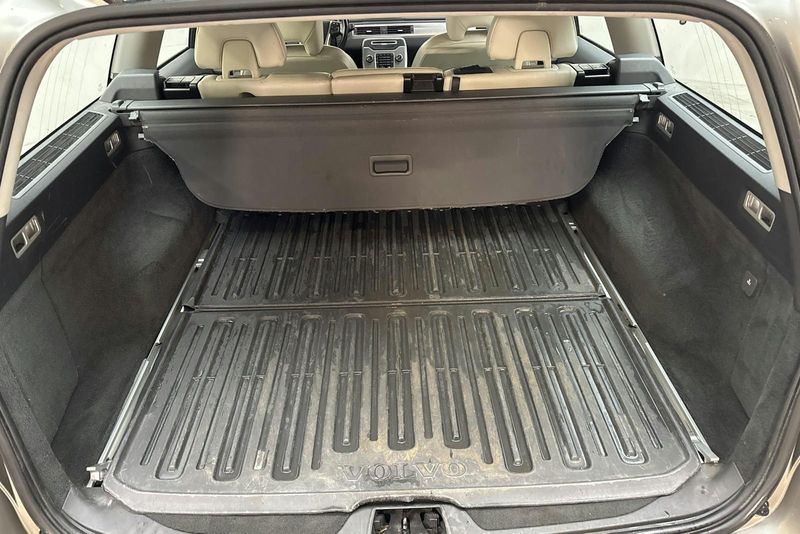 Volvo V70 bild 9
