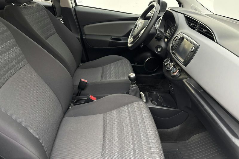 Toyota Yaris bild 7