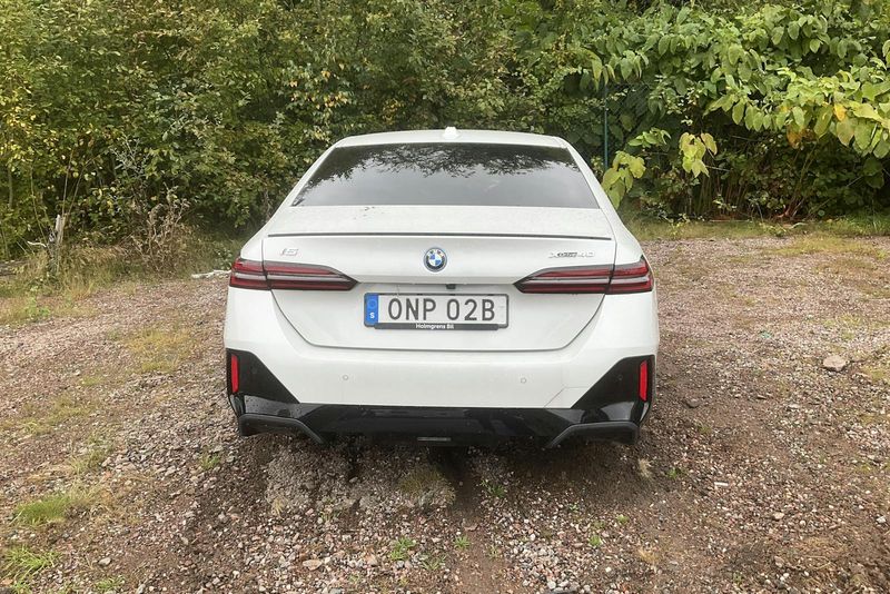 BMW i5 bild 6