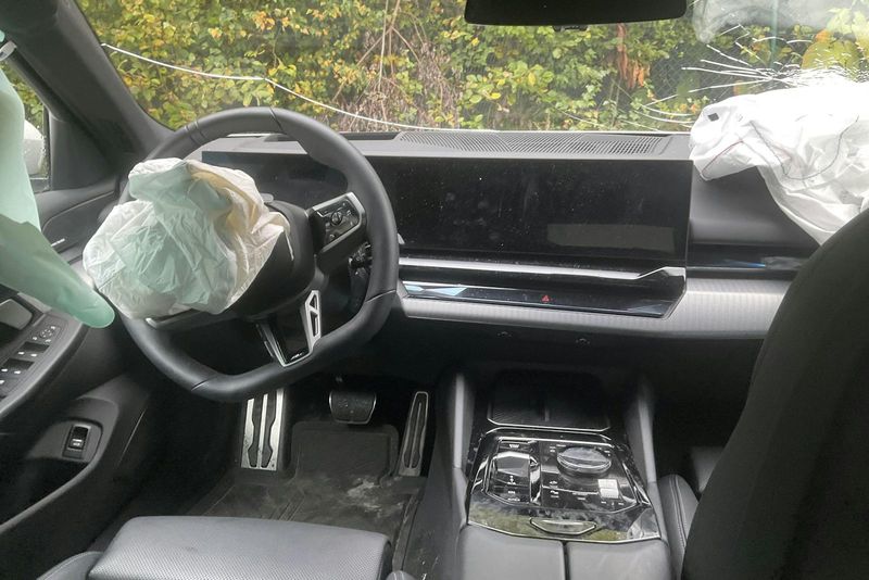 BMW i5 bild 7