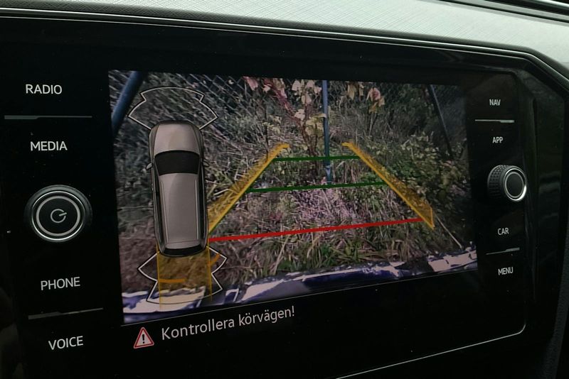 Volkswagen Passat bild 12