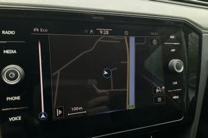 Volkswagen Passat bild 11