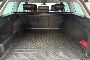 Volkswagen Passat bild 9