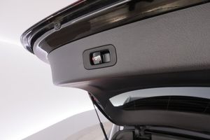 Mercedes GLC300 bild 32