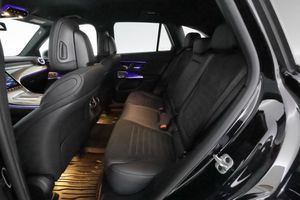 Mercedes GLC300 bild 13