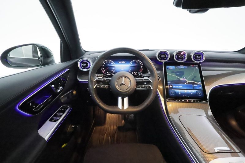 Mercedes GLC300 bild 10