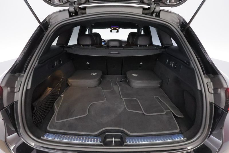 Mercedes GLC300 bild 17