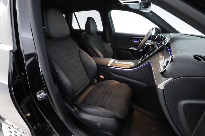 Mercedes GLC300 bild 15