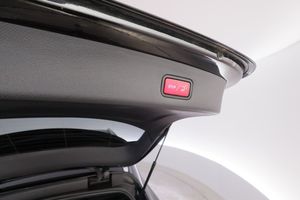 Mercedes GLC300 bild 31