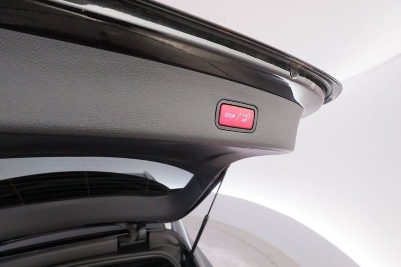 Mercedes GLC300 bild 31