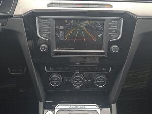 Volkswagen Passat bild 17