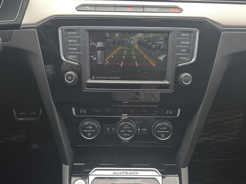 Volkswagen Passat bild 17