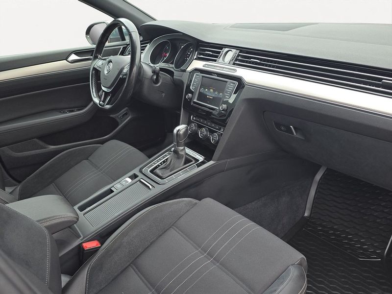 Volkswagen Passat bild 19