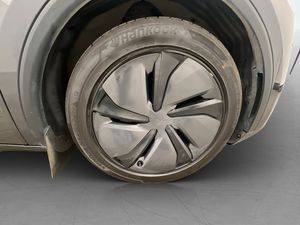 Tesla Model Y bild 35