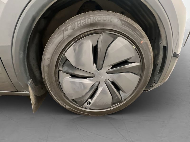 Tesla Model Y bild 35