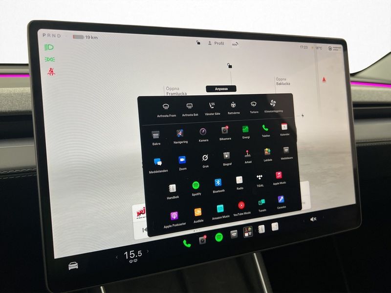 Tesla Model Y bild 24