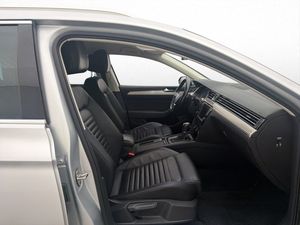 Volkswagen Passat bild 14