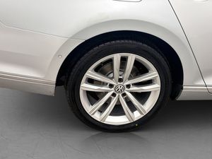 Volkswagen Passat bild 12