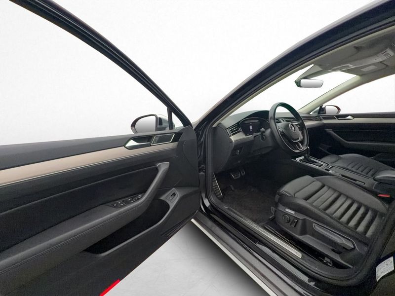Volkswagen Passat bild 23