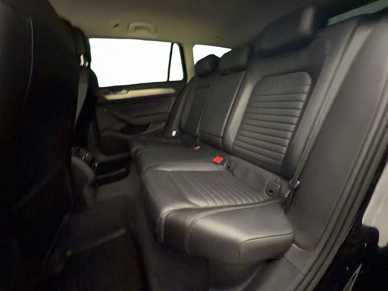 Volkswagen Passat bild 20