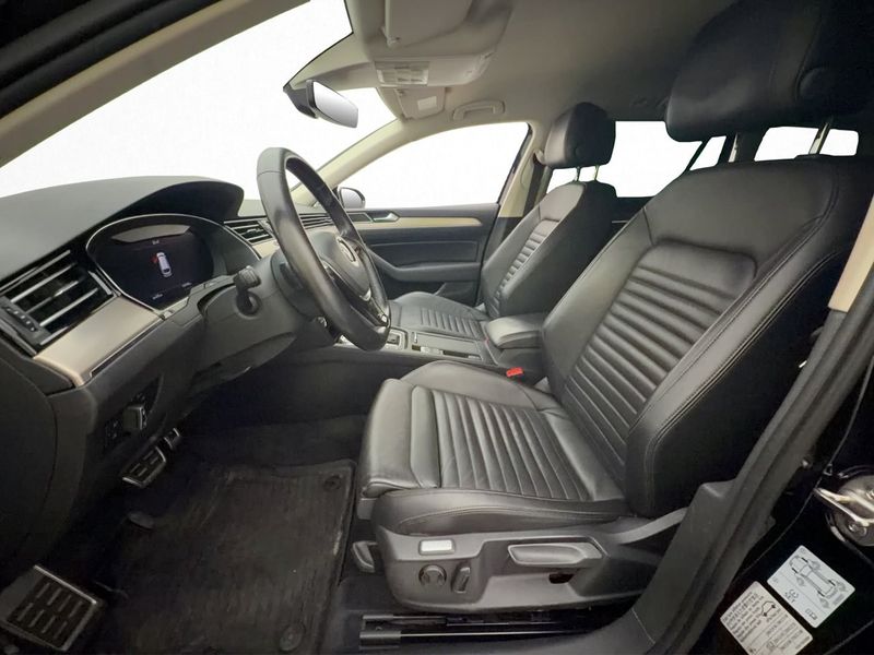 Volkswagen Passat bild 24