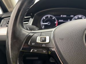 Volkswagen Passat bild 31