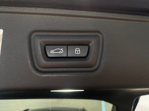 BMW i5 bild 11