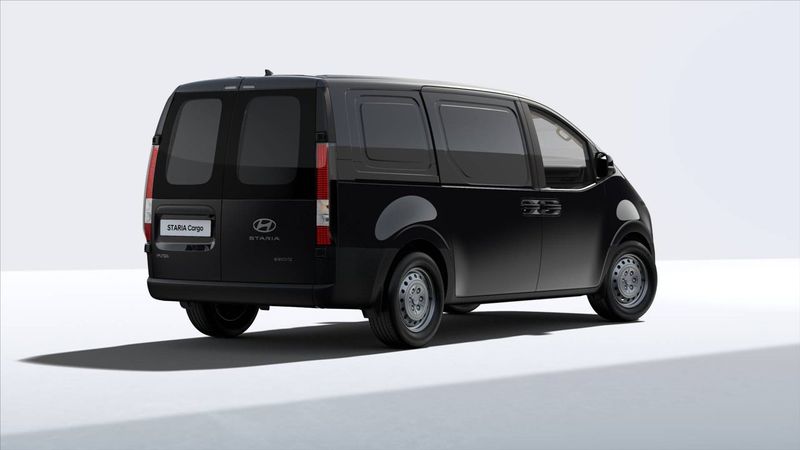 Hyundai Staria bild 3