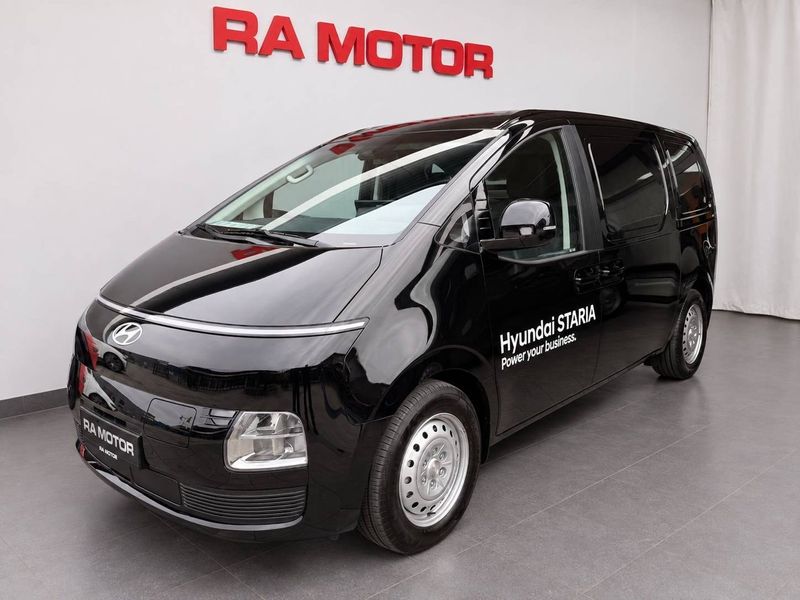 Hyundai Staria bild 2